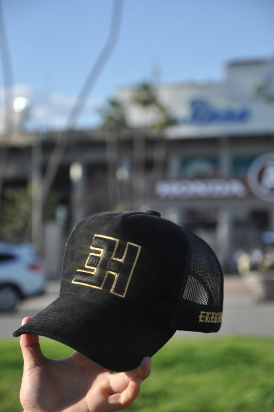 ELEGIDO|CHOSEN TRUCKER HAT