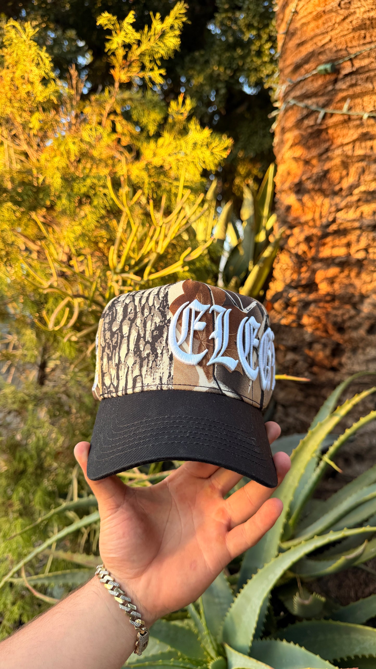 ELEGIDO|CHOSEN “CAMO”